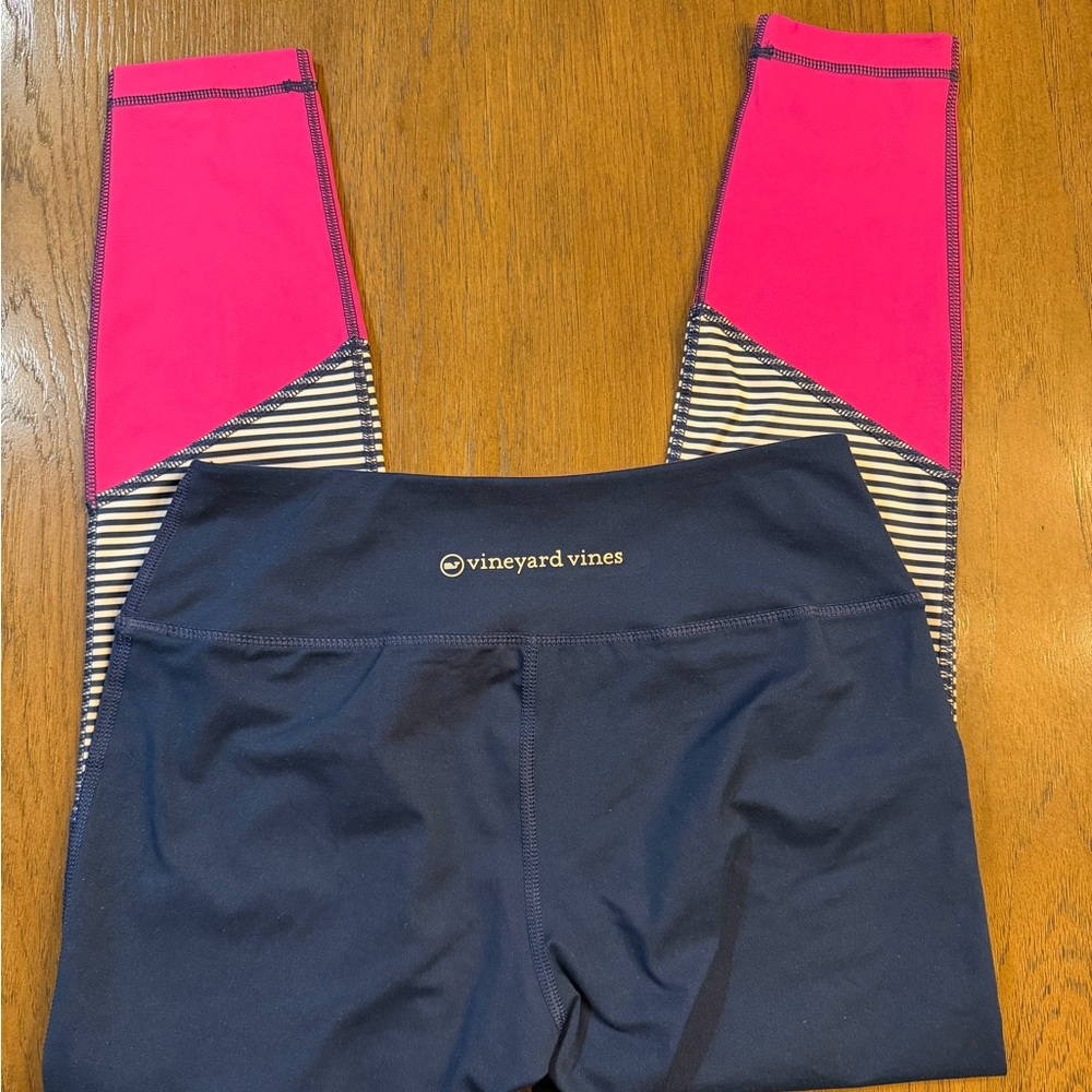 Vineyard Vines Leggings in Navy and Pink